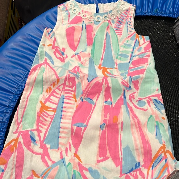 Lilly Pulitzer Other - Lily pultizer size 6